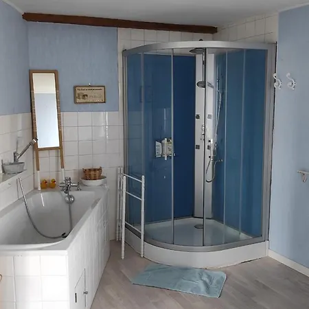 Au Moulin Des Pres - 15 Couchages Au Bord De L'eau