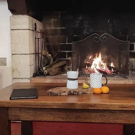 Au Moulin Des Pres - 15 Couchages Au Bord De L'eau Feriehus *