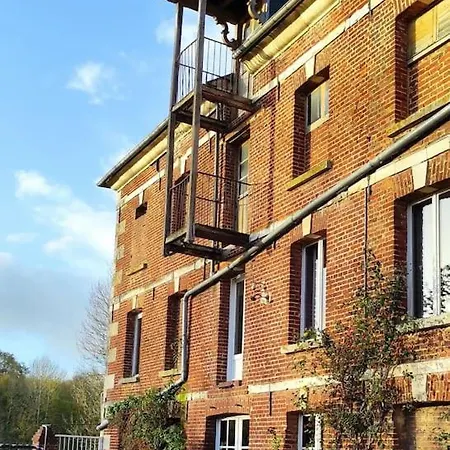 Au Moulin Des Pres - 15 Couchages Au Bord De L'eau Casa de Férias *