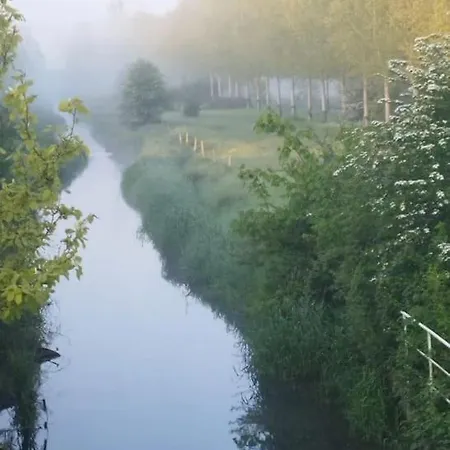 Au Moulin Des Pres - 15 Couchages Au Bord De L'eau Feriehus