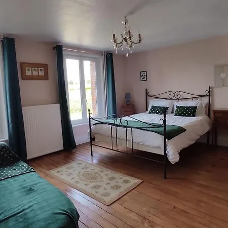 Casa de Férias Au Moulin Des Pres - 15 Couchages Au Bord De L'eau